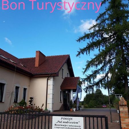 Pensjonat Agroturystyczny Pod Modrzewiem Bed and Breakfast Florczaki Exterior foto
